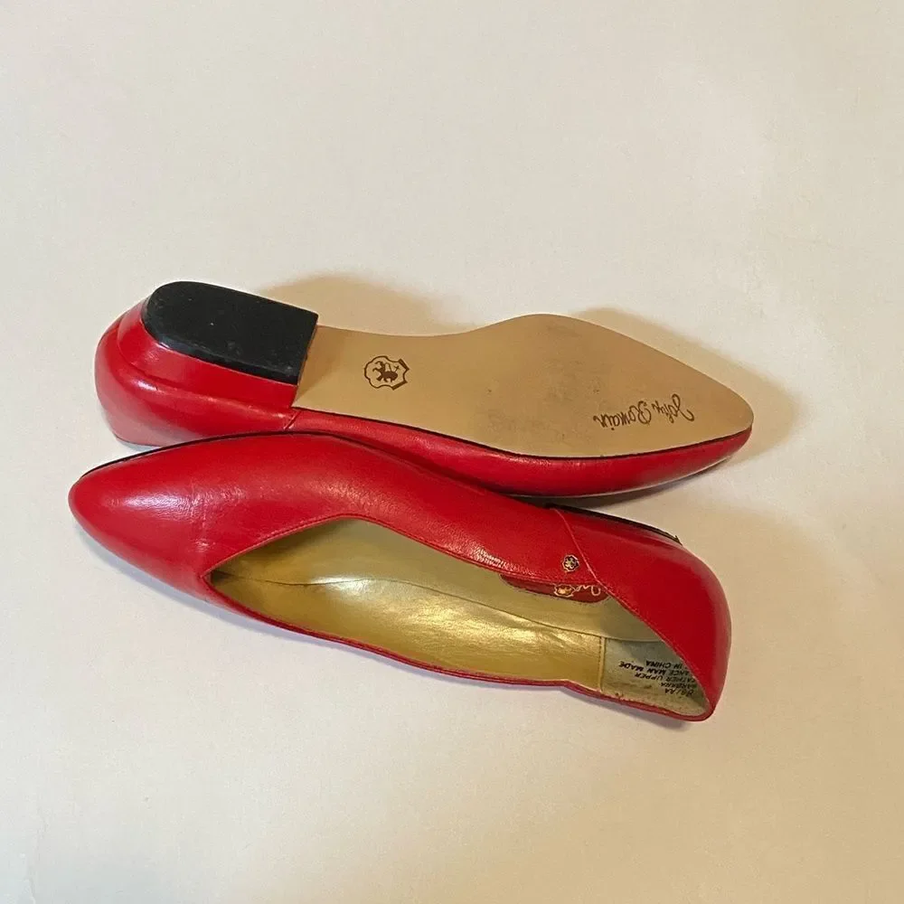 John Romain Leather Elegant Red Women's Loafers Size 8 B AA Barbara